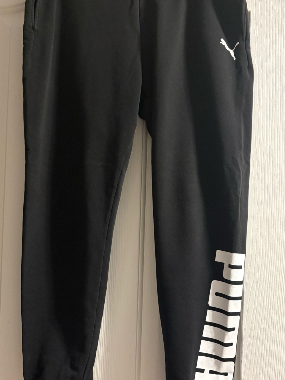 Puma Black Joggers (Large)